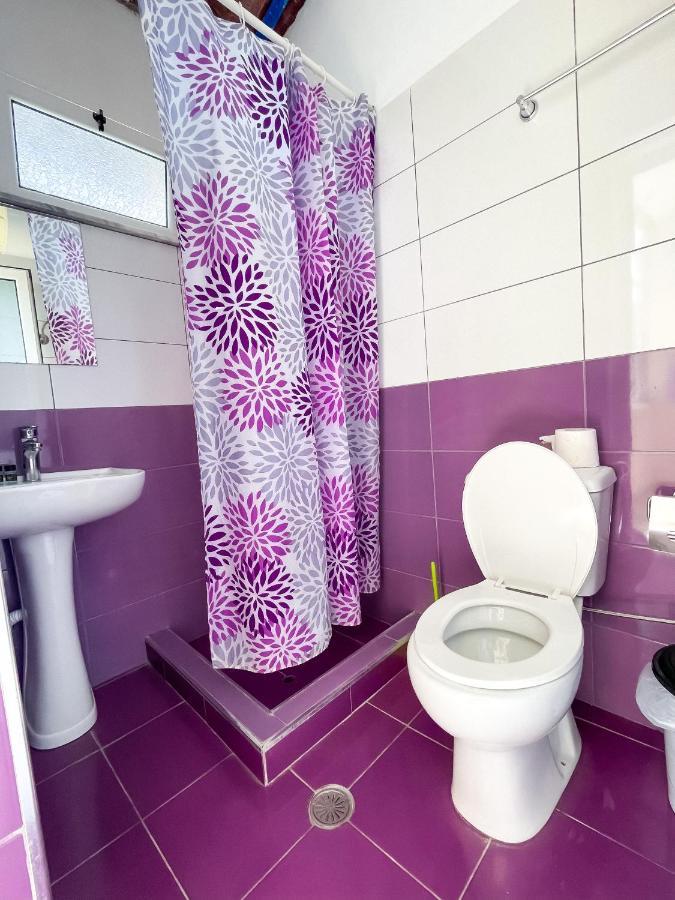 Hostel Andrey ساراندا المظهر الخارجي الصورة