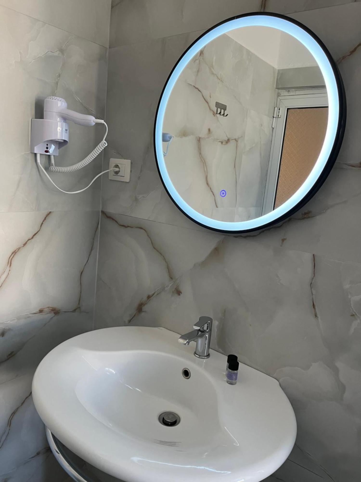 Hostel Andrey ساراندا المظهر الخارجي الصورة