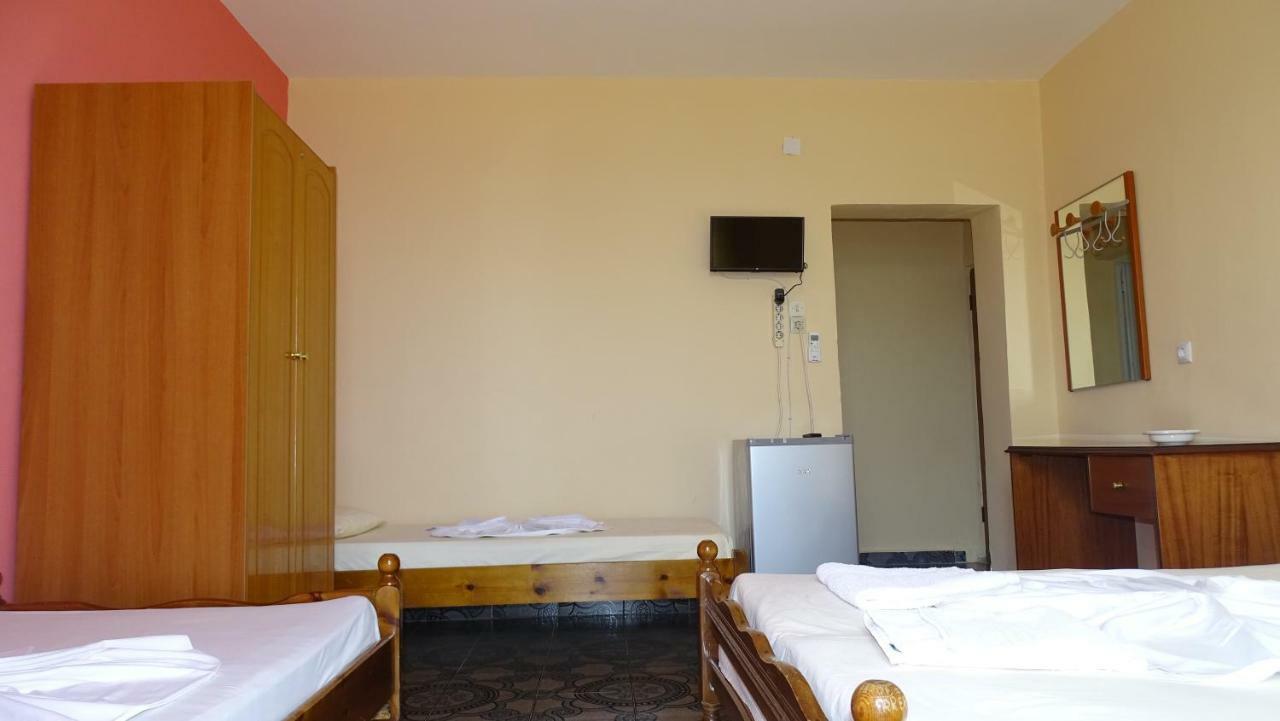 Hostel Andrey ساراندا المظهر الخارجي الصورة